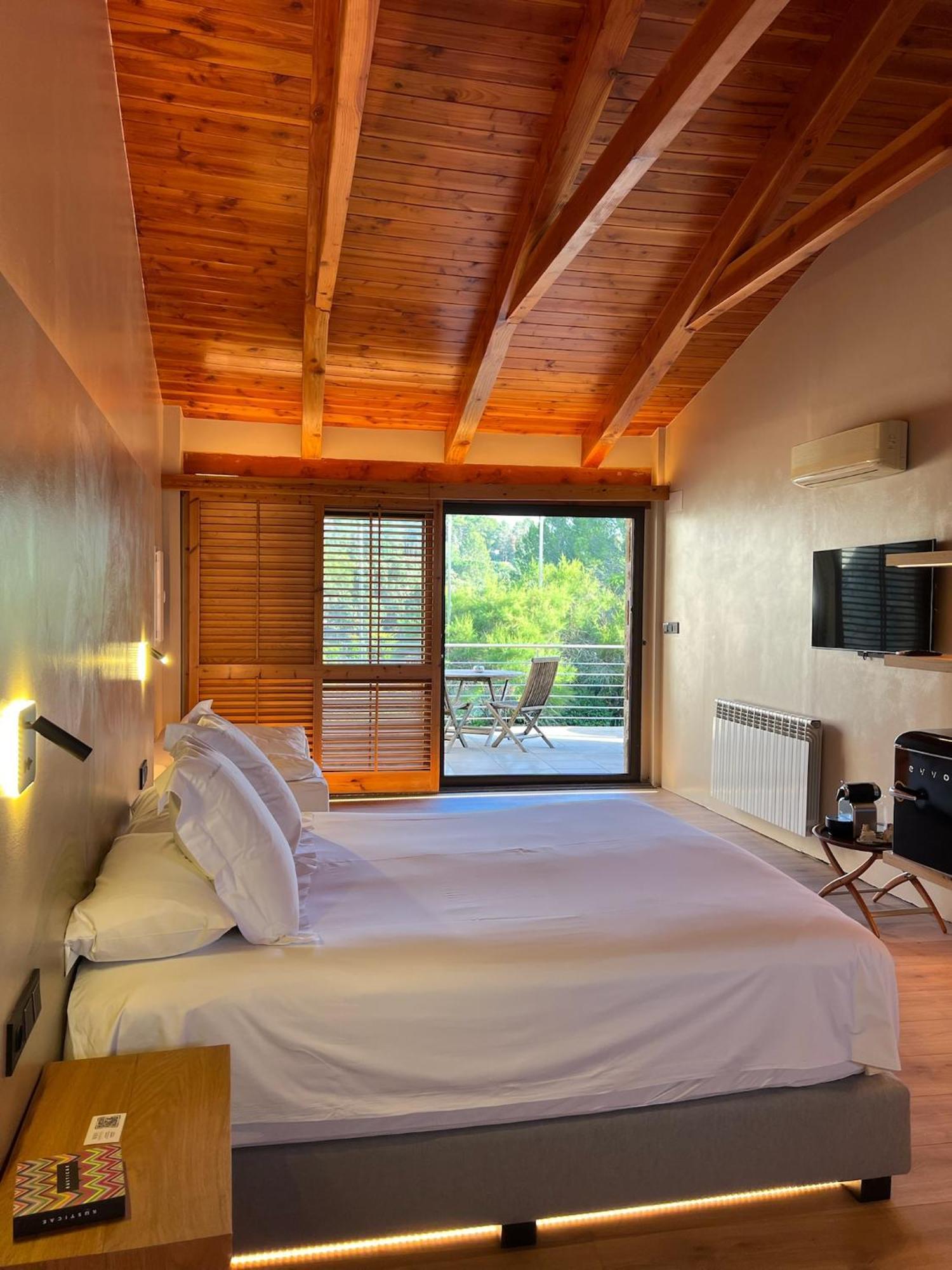 Boutique Hotel Urbisol Calders ภายนอก รูปภาพ