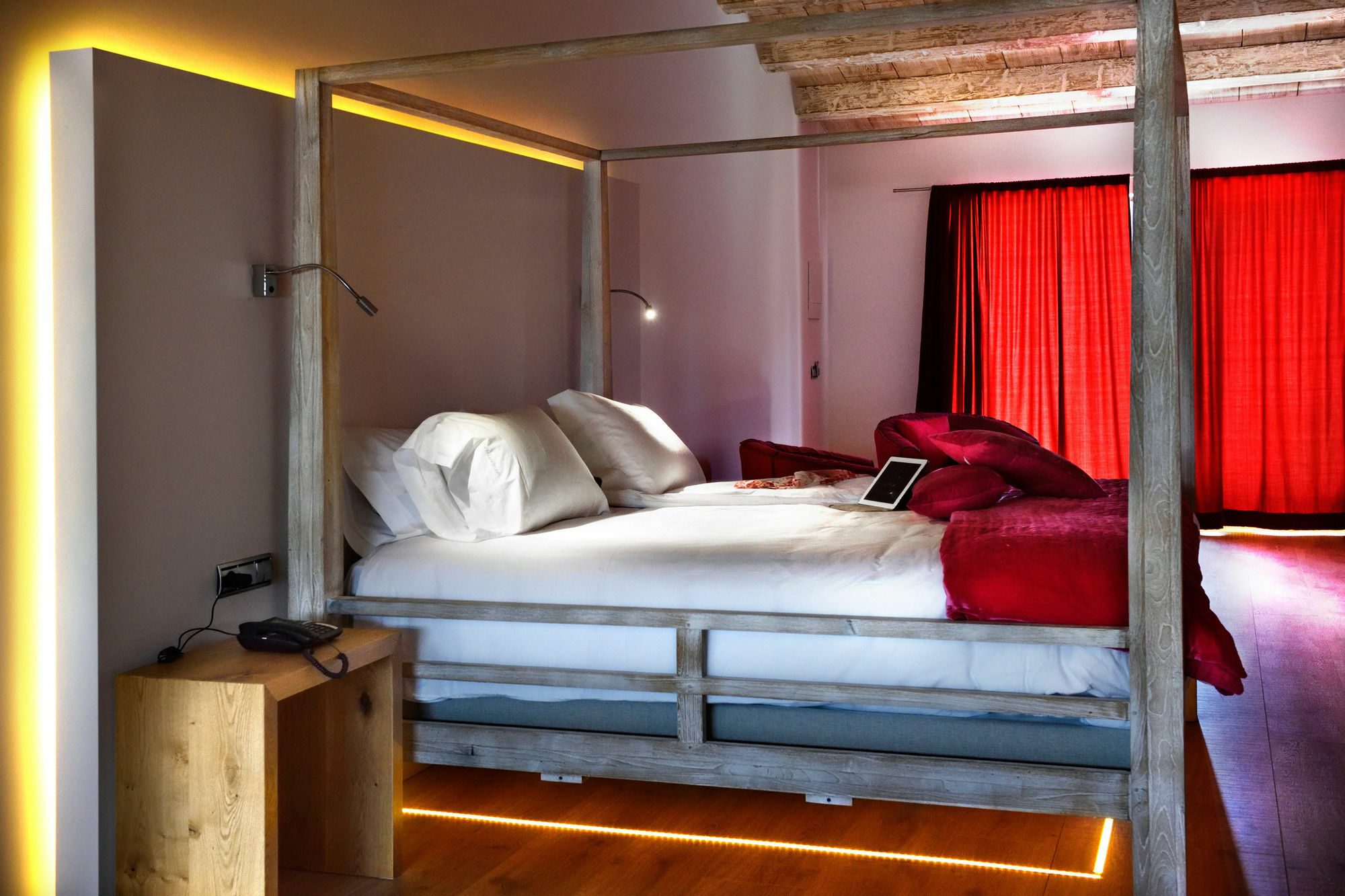Boutique Hotel Urbisol Calders ภายนอก รูปภาพ